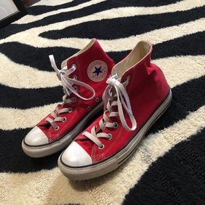 Red hi top converse
